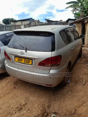Toyota Ipsum 2000 Silver