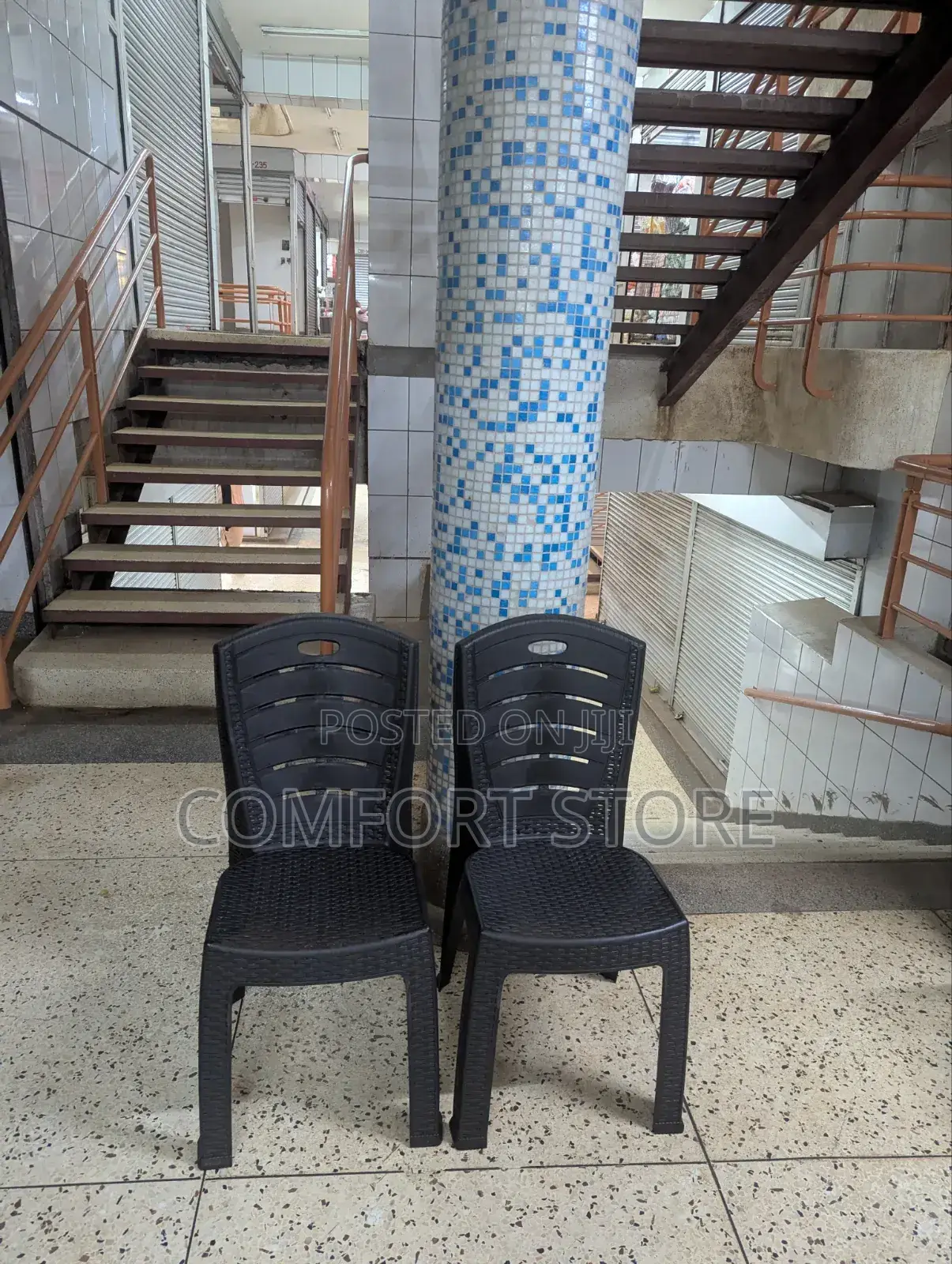 Black Restaurant and Bar Plastic Chairs