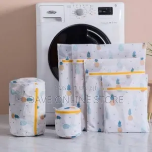 Set of 6 Mesh Laundry Bags - Multicolor