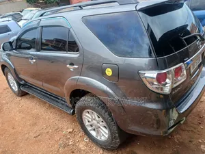 Toyota Fortuner 2013 Gray
