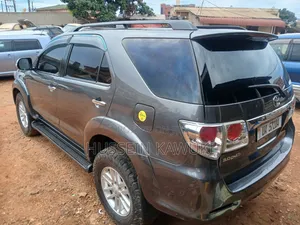 Toyota Fortuner 2013 Gray