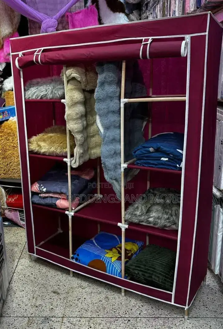 Quality Three Colomn Wooden Closets
