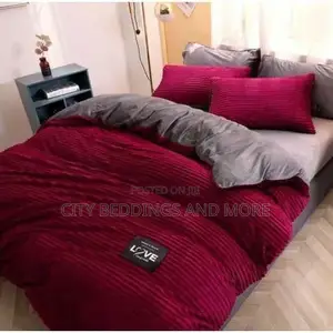 Durable Coral Duvet