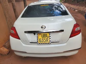 Nissan Teana 2010 White