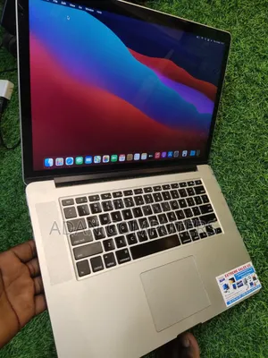 Laptop Apple MacBook 2015 16GB Intel Core i7 SSD 256GB