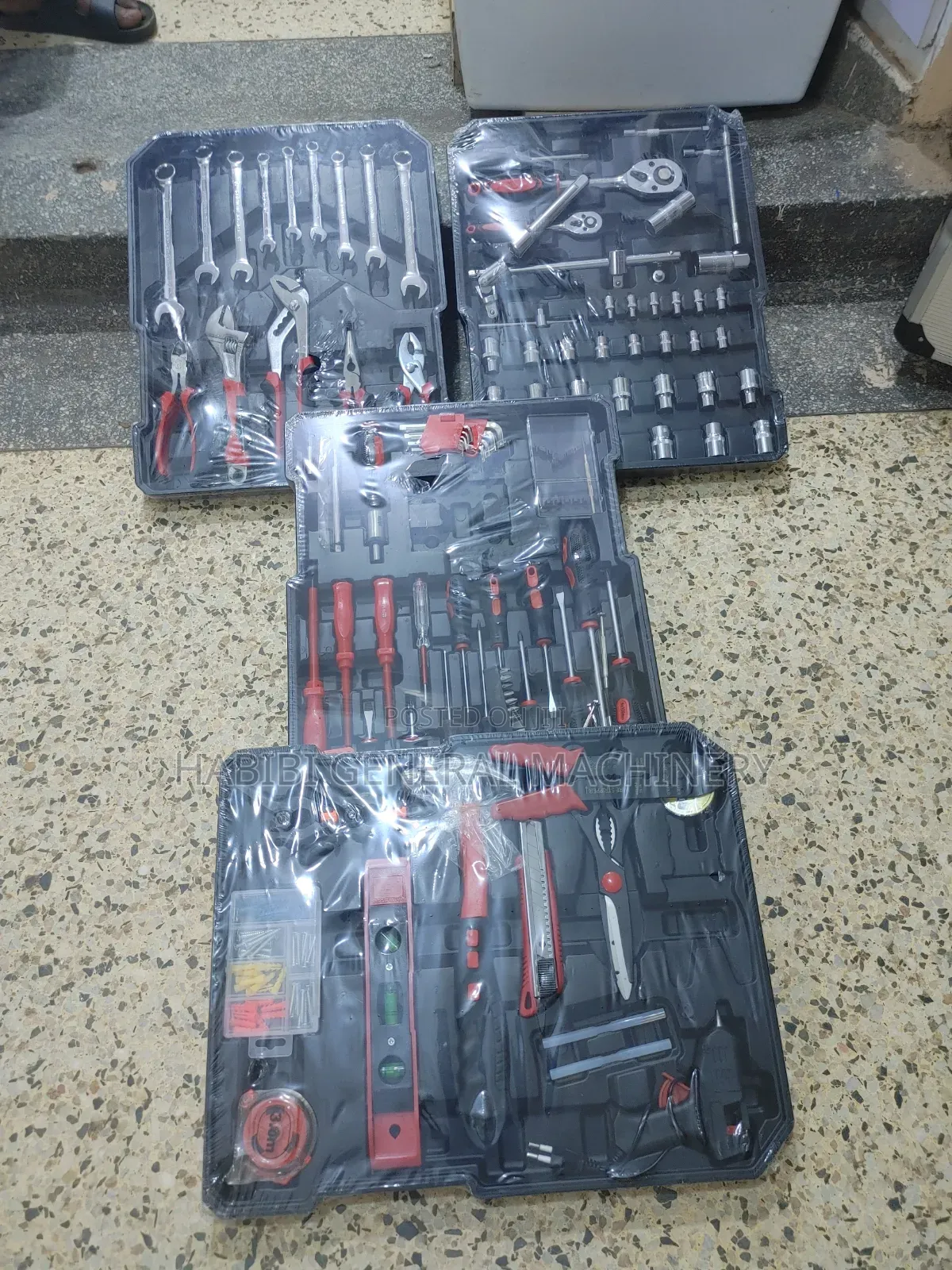 Durable/Portable Heavy Duty Tool Sets/Tool Boxes