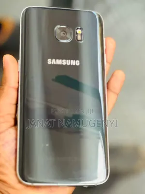 New Samsung Galaxy S7 edge 32 GB Black