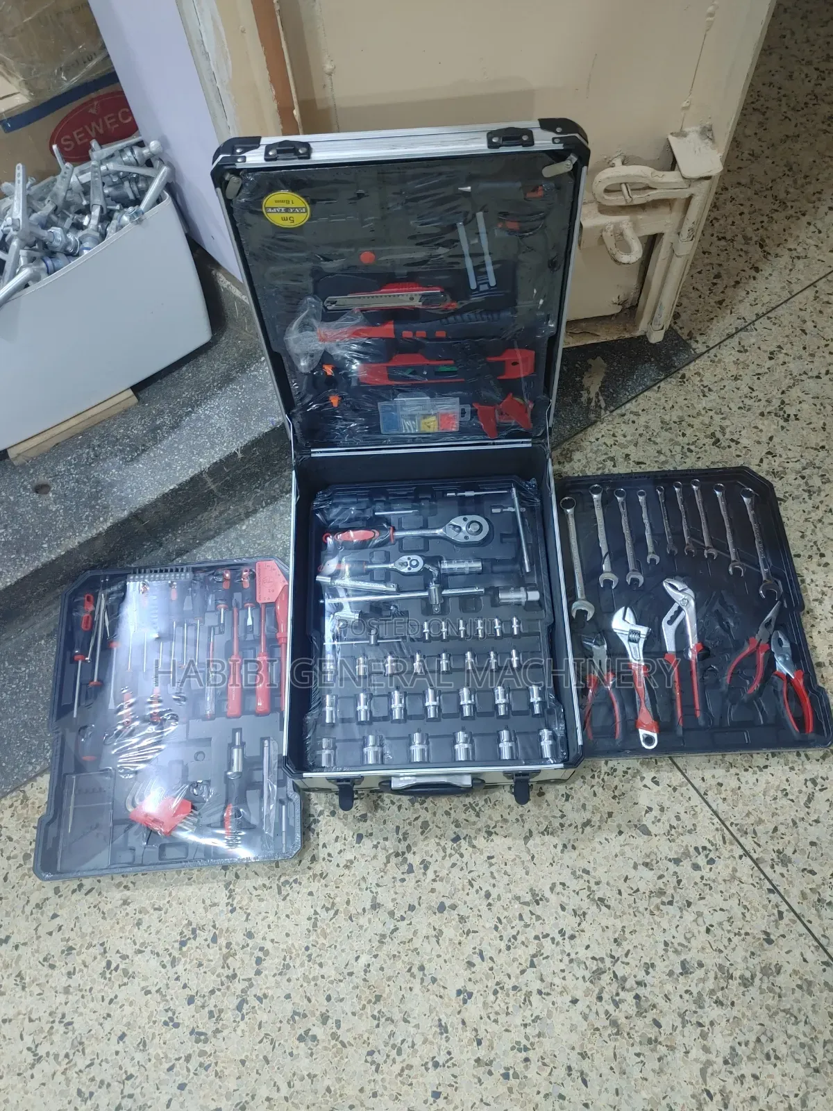 Mechanical/Heavy Duty Portable Tool Boxes/Tool Sets