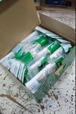 Box of G T Double Wall Switches. ( 5pc)
