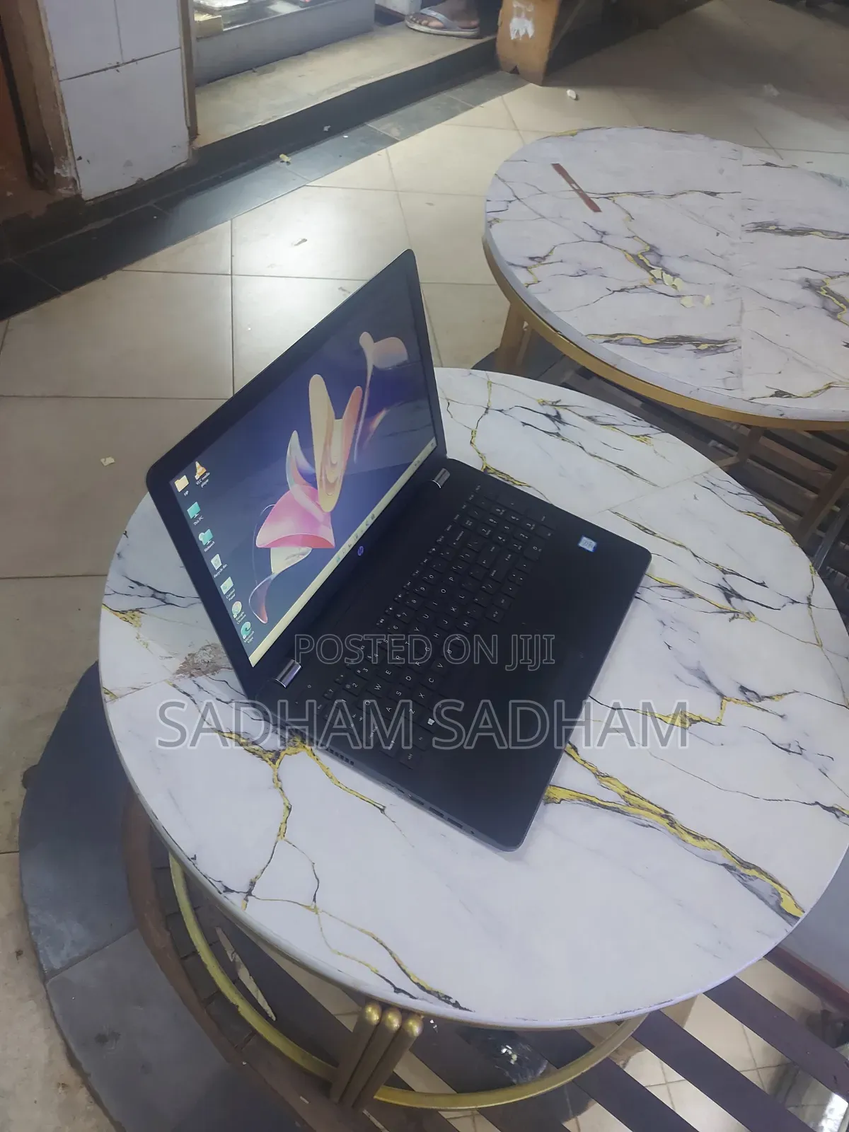 Laptop HP 15-dy1032wm 4GB Intel Core i3 HDD 500GB