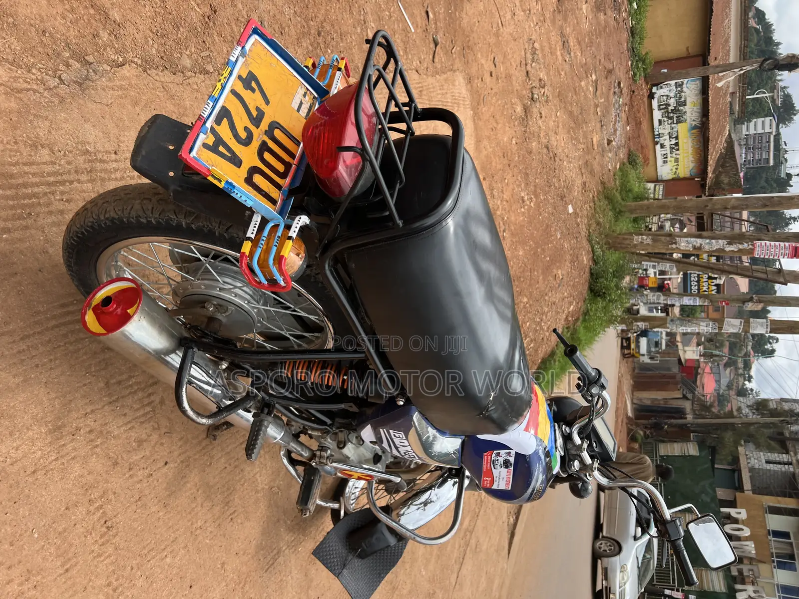 Bajaj Boxer 100 2019 Red