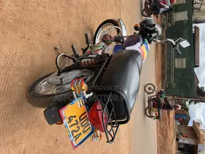 Bajaj Boxer 100 2019 Red
