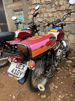 Bajaj Boxer 100 2021 Red