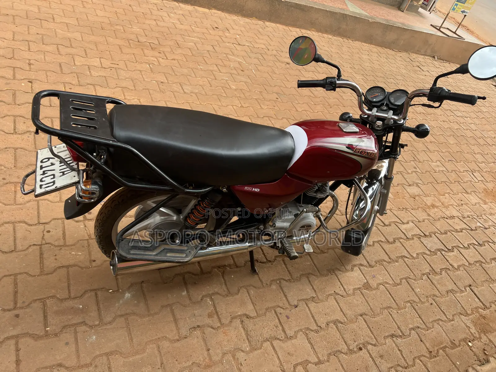 Bajaj Boxer 100 2025 Red