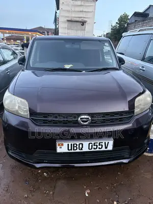 Toyota Corolla Rumion 2010 Maroon