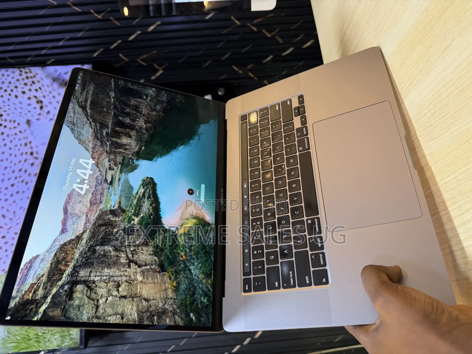 Laptop Apple MacBook 2019 36GB Intel Core i7 SSD 512GB