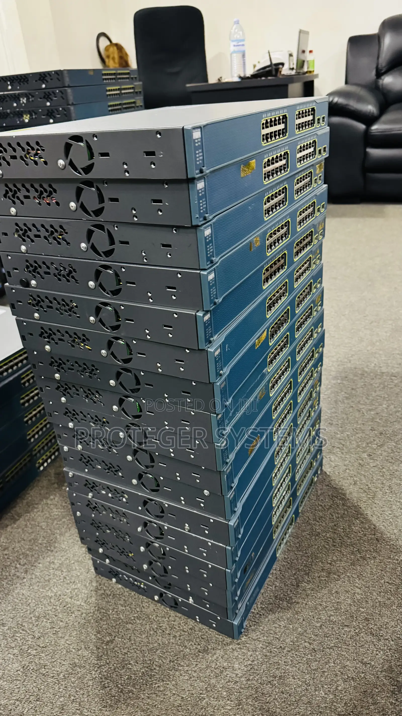 Cisco Catalyst 3560 Series Poe-24 Network Switch