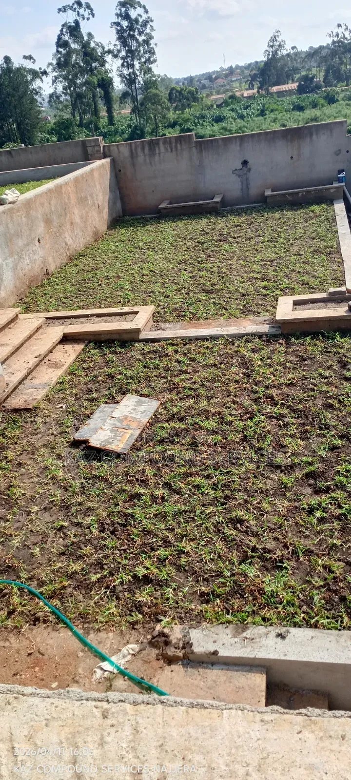 Grass Weeding And Mowing