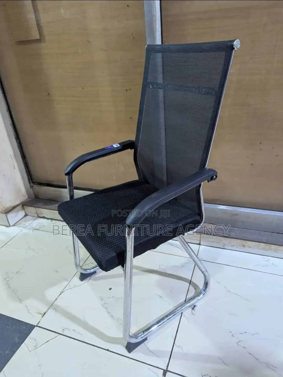 Mesh Non Adjustable Free Office Chair