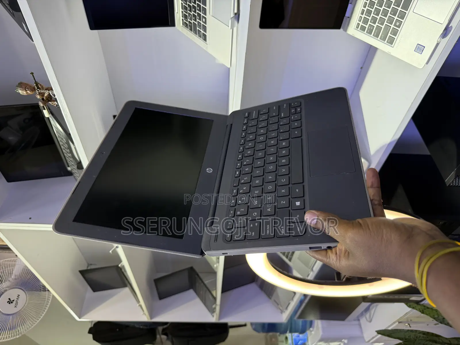 Laptop HP Stream 11 Pro G3 4GB Intel Celeron SSHD+SSD 128GB