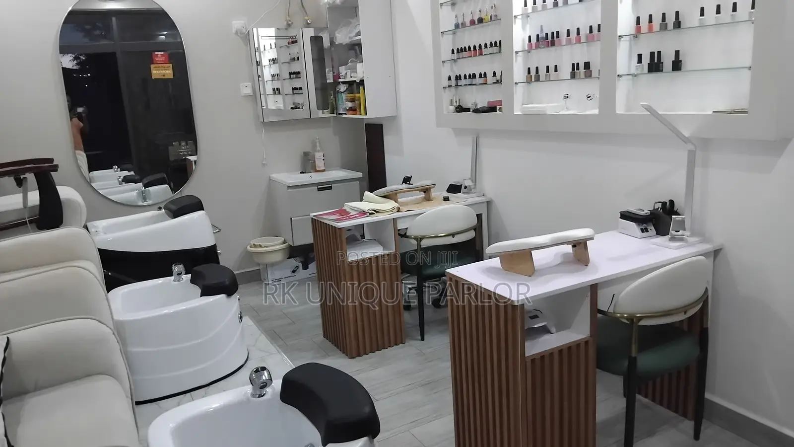 Professional Nail Technician