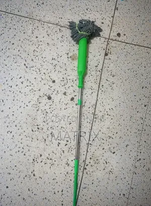 2-in-1 Self-Wringing Twist Mop With a Telescopic Handle.