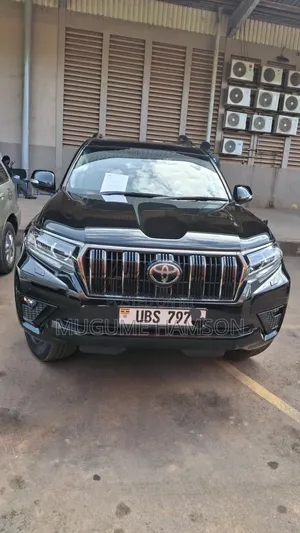 Toyota Land Cruiser Prado 2.7 2021 Black