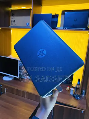 Laptop HP Stream 11 4GB Intel Celeron HDD 128GB