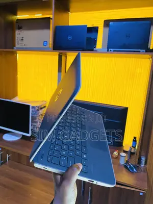 Laptop HP Stream 11 4GB Intel Celeron HDD 128GB