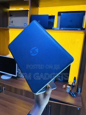 Laptop HP Stream 11 4GB Intel Celeron HDD 128GB