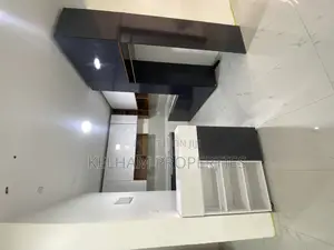 Furnished 2bdrm Condo in Mawanda Road Close, Central Division for sale