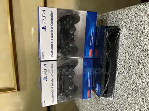 Sony Ps4 Slim FXT 2 Pads 8 Games