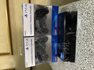 Sony Ps4 Standard 2 Pads 8 Games FXT