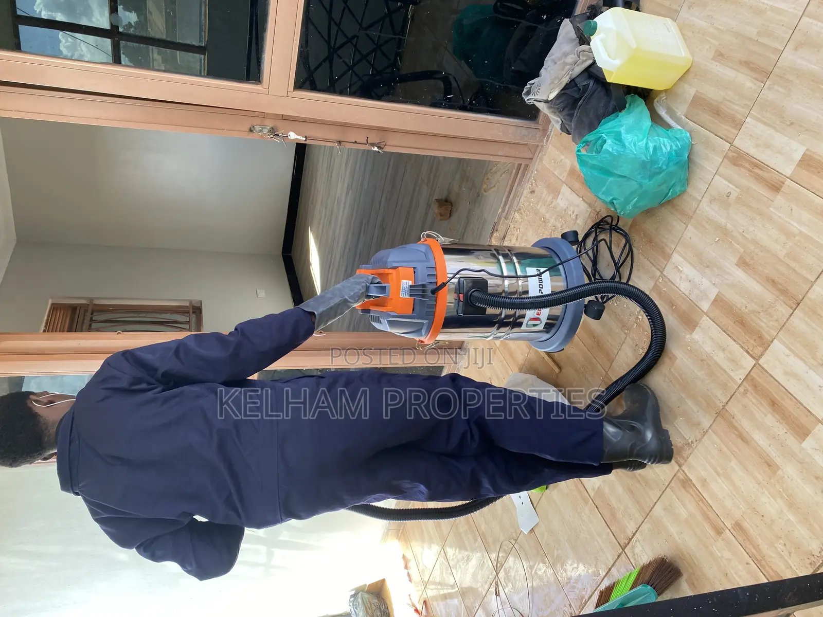 Postconstruction Cleaning