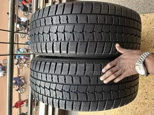 225/55r17 Dunlop Japan Foreign Used Tires Still in Good Condition.