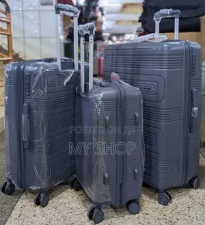 4pcs Hard Shell Travel Suitcase Set - Lightweight Easy to Carry