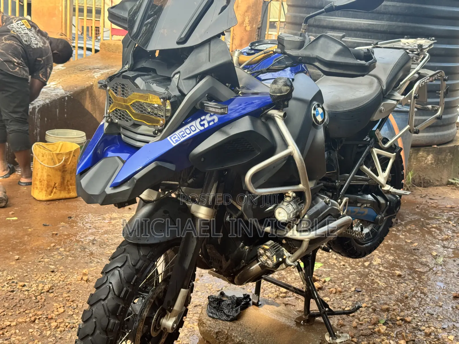 BMW 1200 2018 Blue
