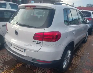 Volkswagen Tiguan 2.0 S Automatic 2012 White