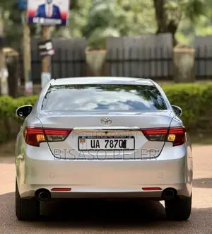 Toyota Mark X 2.5 AWD 2013 Silver