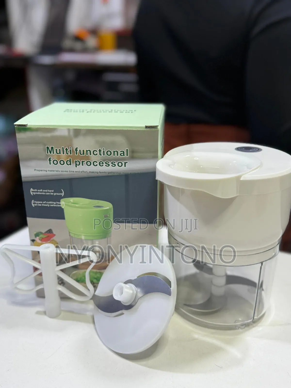 Multipurpose Rechargeable Salad Cutter