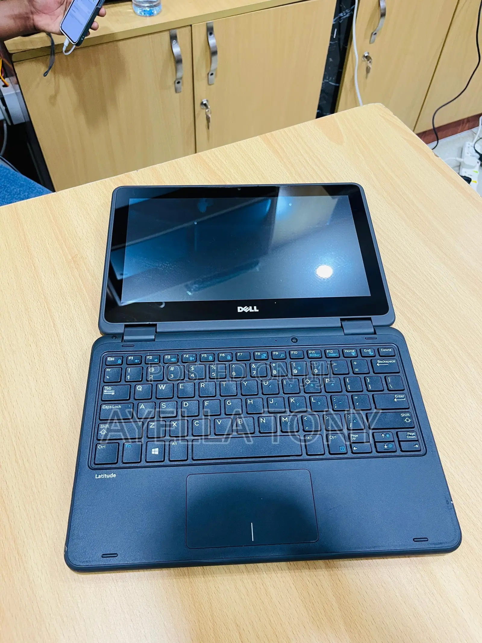 New Laptop Dell Latitude 3189 4GB Intel Celeron SSD 128GB