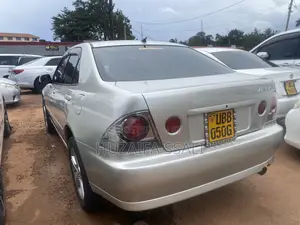Toyota Altezza 2011 Silver
