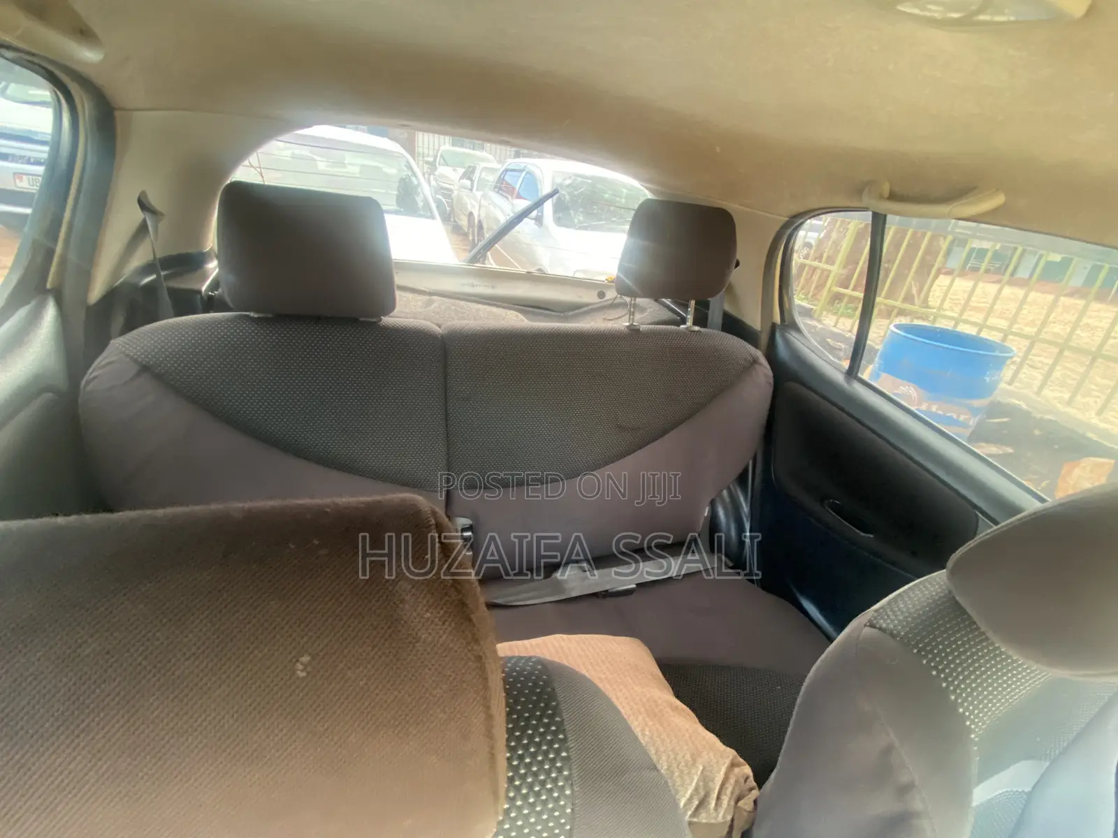Toyota Vitz 2011 White