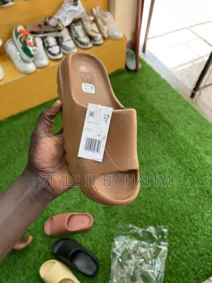 Yeezy Slides