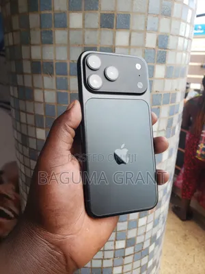 New Apple iPhone 17 Pro Max 1 TB Black