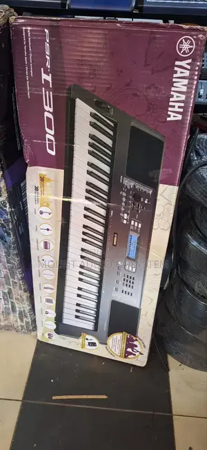 Yamaha Keyboard PSR I300