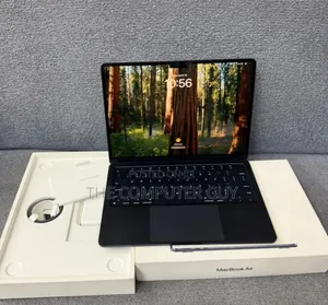 New Laptop Apple MacBook Pro 16GB Apple M3 SSD 512GB