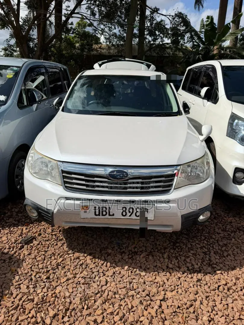 Subaru Forester 2009 White