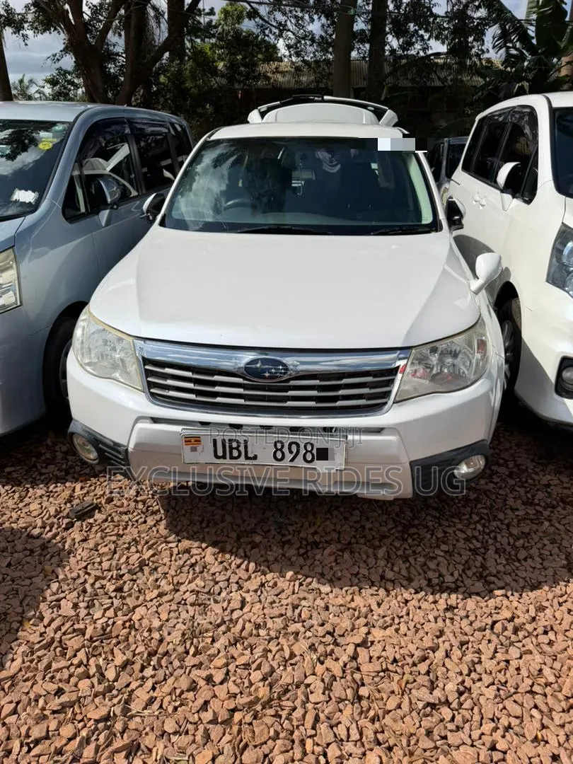 Subaru Forester 2009 White
