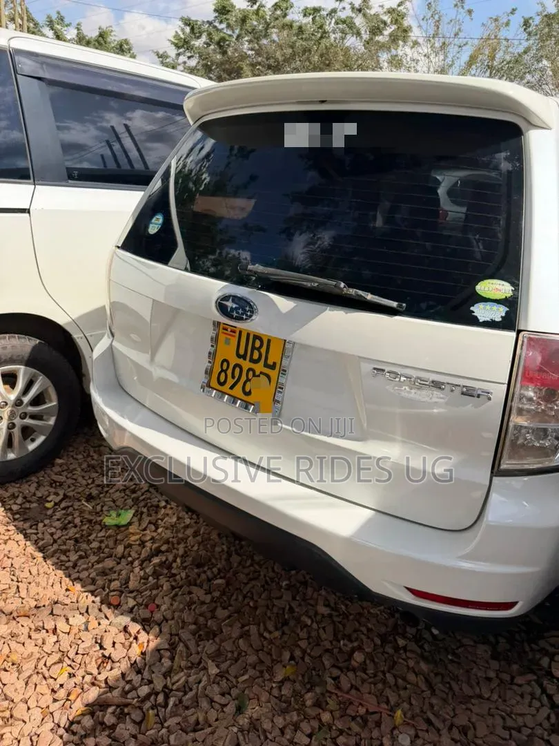 Subaru Forester 2009 White